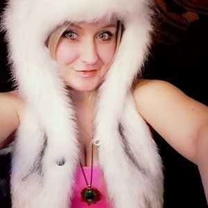 Meet your Posher, Kari